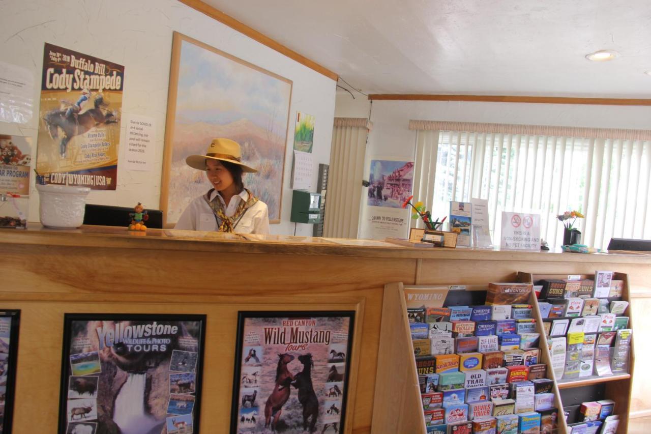 Sunrise Motor Inn Cody Εξωτερικό φωτογραφία