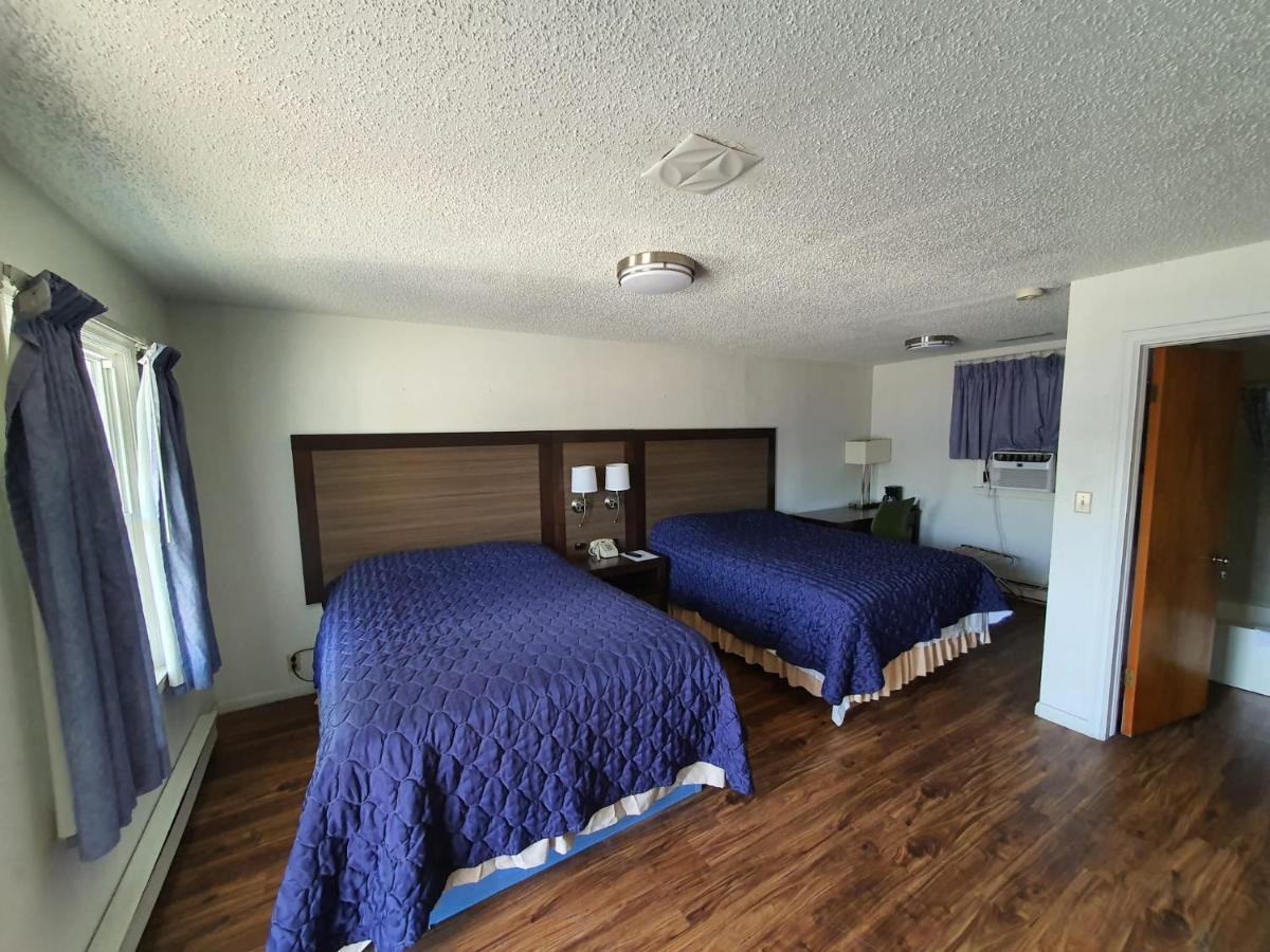 Sunrise Motor Inn Cody Εξωτερικό φωτογραφία